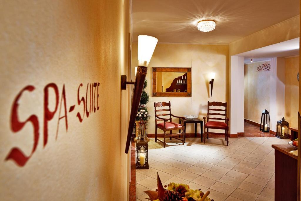 Hotel Barbarahof 4 Stars Superior-Summercard Inclusive-Adults Only From 14 Years คาพรูน ภายนอก รูปภาพ